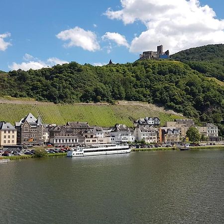 Die Quelle Bernkastel-Kues Esterno foto